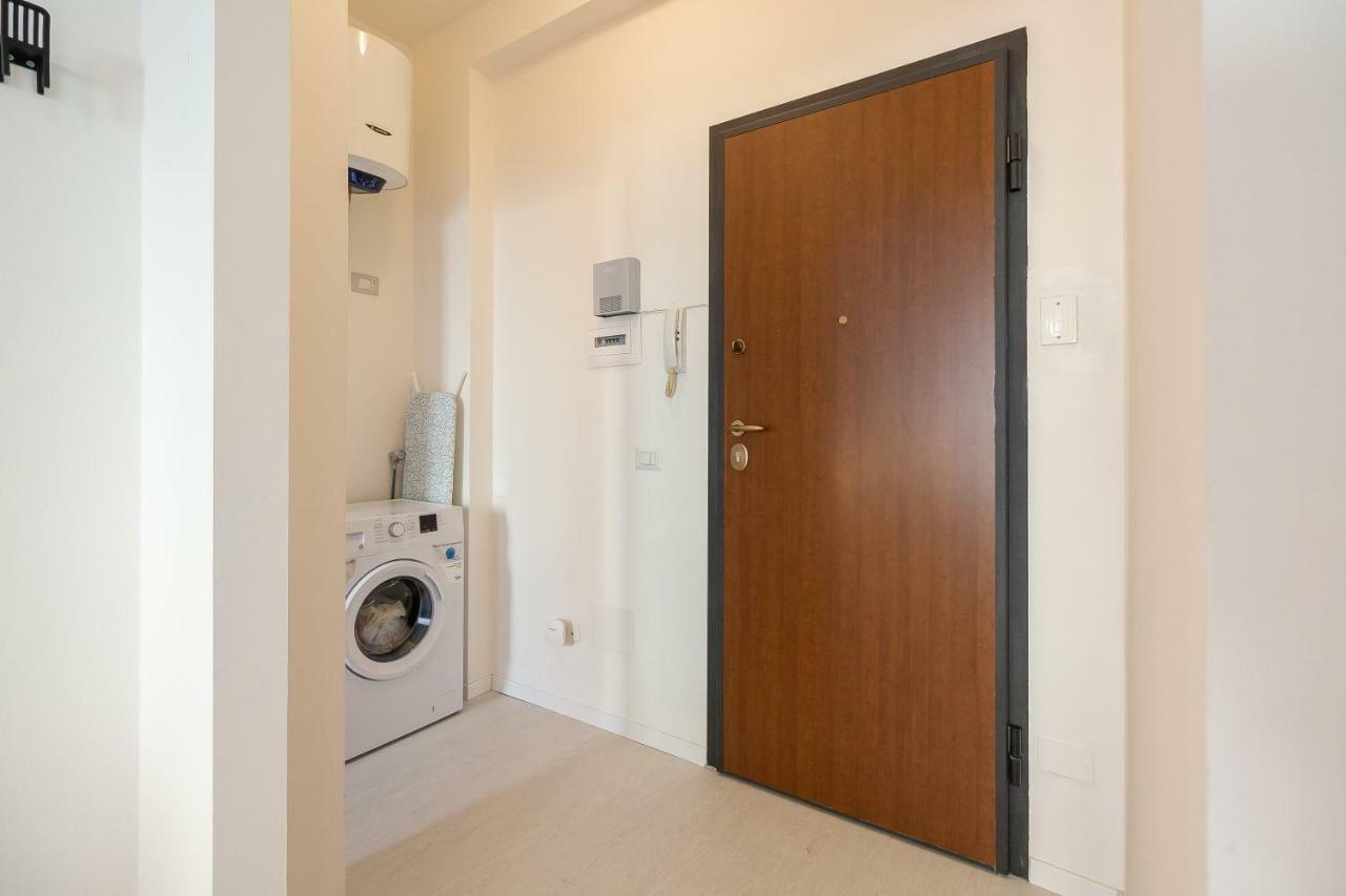 Apartmán Alessia'S Flat- Milano M3 Corvetto Exteriér fotografie